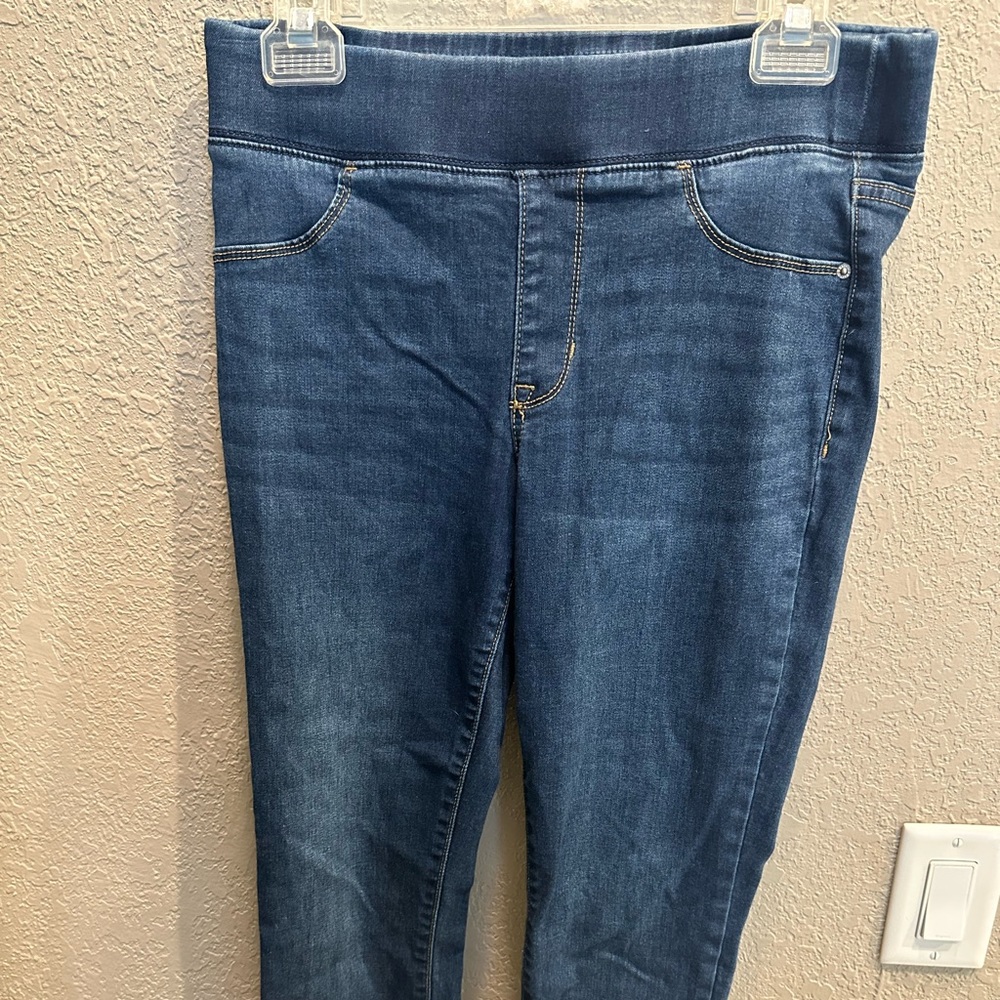 Old Navy Women’s Rockstar Jeggings, size 8